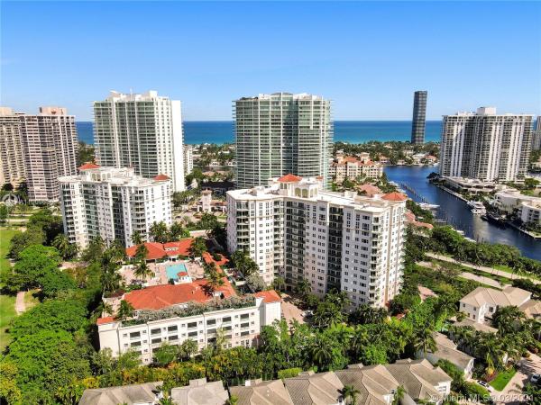 Turnberry Village South Tower, 19900 E Country Club Dr #318, Aventura, Florida 33180, image 2