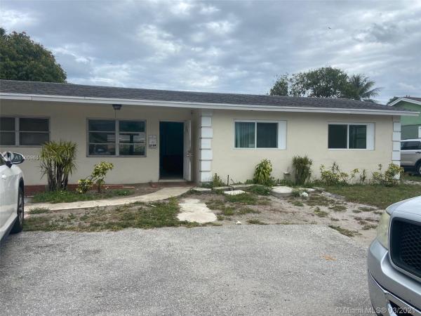 Gramercy Park, 5784 N Haverhill Rd, West Palm Beach, Florida 33407, image 2