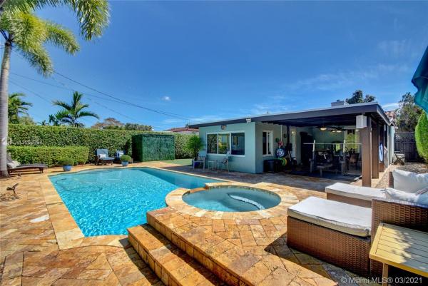 4371 SW 13th Ter, Unincorporated Dade County, Florida 33134, image 2