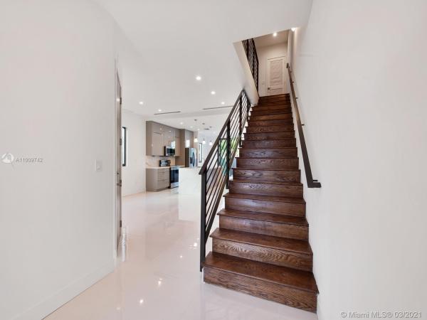 Auburn Heights, 3061 SW 21st Ter, Miami, Florida 33145, image 2