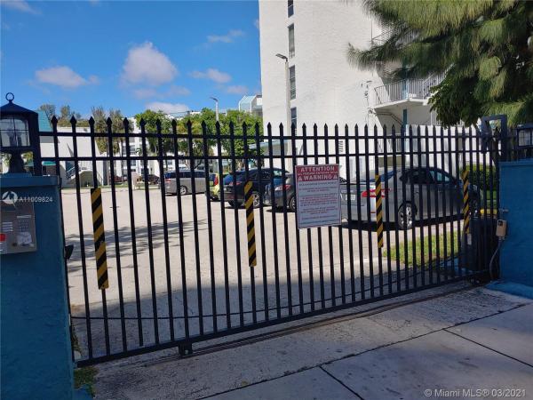 Avila North, 17560 Atlantic Blvd #405, Sunny Isles Beach, Florida 33160, image 2