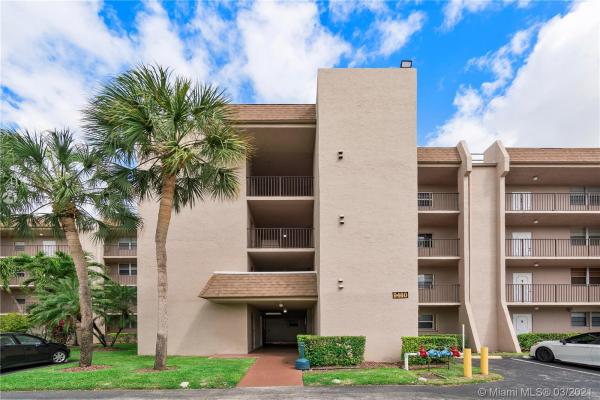 Tangerine Of Pine Island Ridge, 9460 Tangerine Pl #202, Davie, Florida 33324, image 2