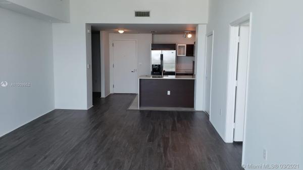 Quantum On The Bay, 1900 N Bayshore Dr #4116, Miami, Florida 33132, image 2