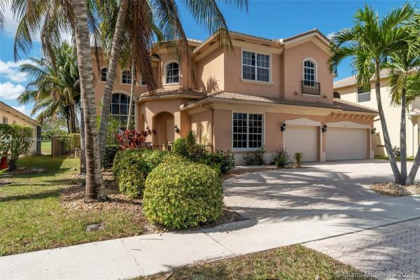 The Estates, 1831 Waldorf Dr, Royal Palm Beach, Florida 33411, image 2