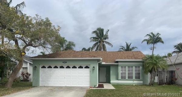 Foxhall, 5145 Foxhall Pl, West Palm Beach, Florida 33417, image 2