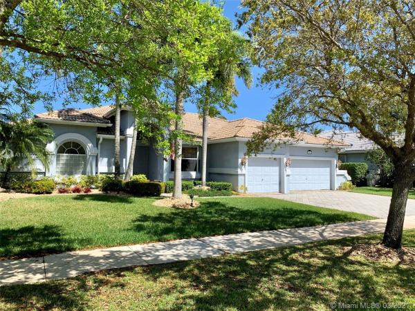 Country Glen, 12551 Countryside Ter, Cooper City, Florida 33330, image 2