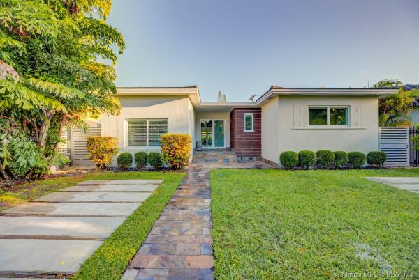 South Shenandoah, 1881 SW 14th St, Miami, Florida 33145, image 2