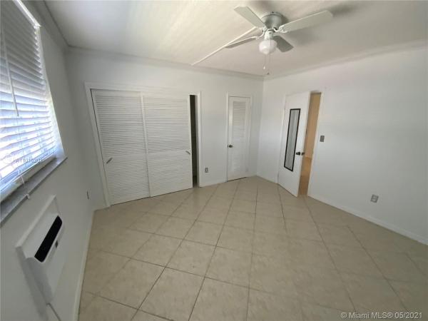 North Bay White House, North Bay Village, Florida 33141, image 2