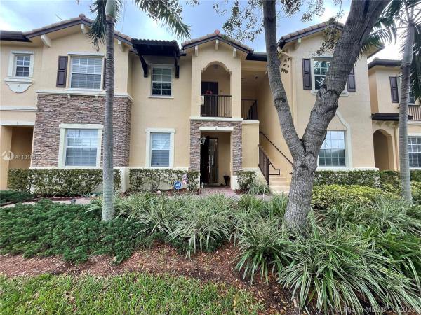 The Shores At Isles Of Bayshore, 9163 SW 227th St #6, Cutler Bay, Florida 33190, image 2