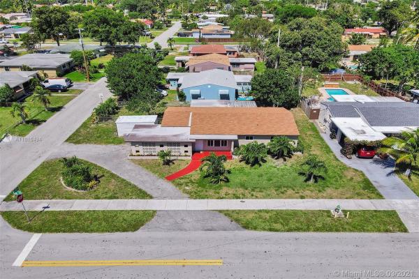 Belmar, 2247 Wiley St, Hollywood, Florida 33020, image 2