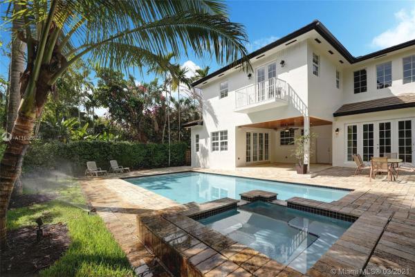 Pinecrest Villas, 7621 SW 61st Ave, South Miami, Florida 33143, image 2