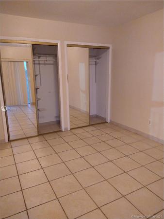 Chateaubleau Villas, 3906 SW 107th Ave #5-9, University Park, Florida 33165, image 2