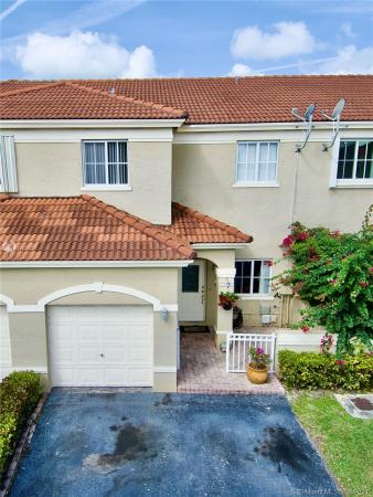 Bridgeport Villas, 14380 SW 126th Pl #14380, Three Lakes, Florida 33186, image 2