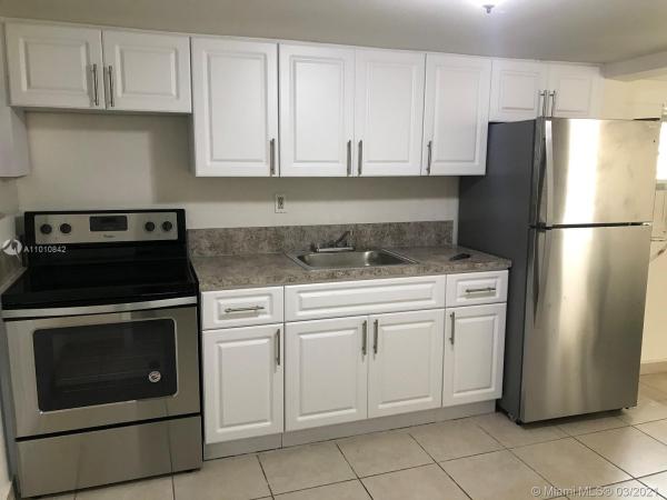 Rockmoor Villa, 120 NE 60th St, Miami, Florida 33137, image 2