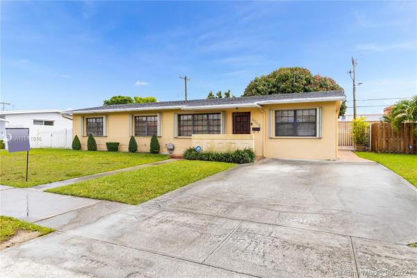 Coral Park Estates, 8770 SW 21st Ter, Westchester, Florida 33165, image 2