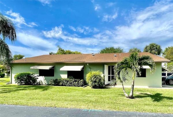 Chanteclair Villas, 1738 Palmland Dr, Boynton Beach, Florida 33436, image 2