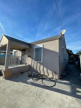 Hialeah Heights, 3111 NW 59th St, Brownsville, Florida 33142, image 2