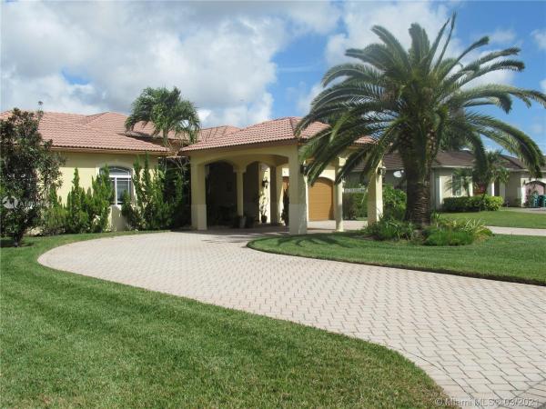 Valencia Acres, 13105 SW 187th St, South Miami Heights, Florida 33177, image 2