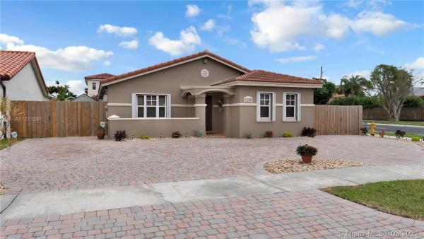 1769 SW 138th Ave, Unincorporated Dade County, Florida 33175, image 2