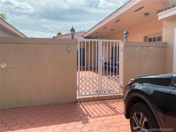 West Lakes Gardens, 8734 NW 149th Ter, Miami Lakes, Florida 33018, image 2