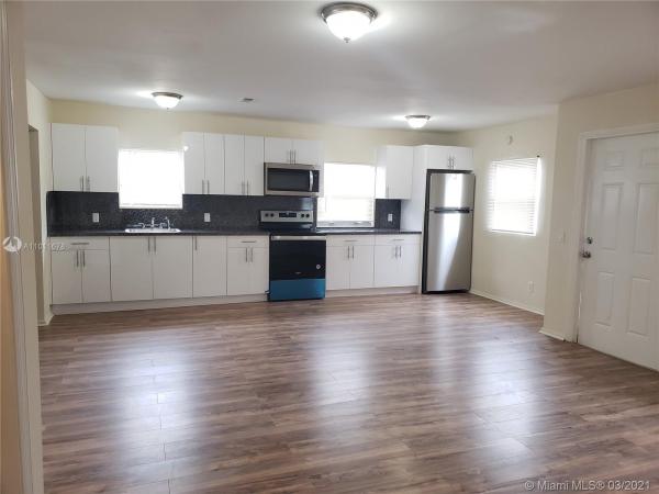 Magnolia, 2110 NW 154 St #, Miami Gardens, Florida 33054, image 2