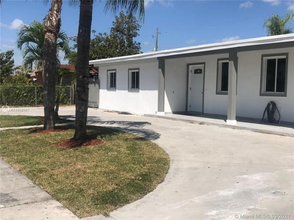 Westwood Lakes Residential, 4125 SW 116th Ave, Westwood Lakes, Florida 33165, image 2