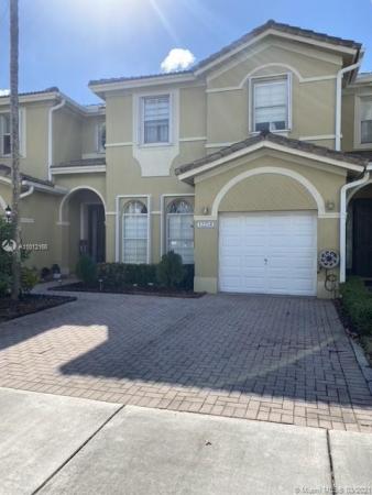 Kendall Breeze, 12254 SW 123rd Pl, Three Lakes, Florida 33186, image 2