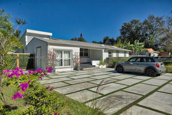 Priors To Biscayne Park Estates, 1035 NE 122nd St, North Miami, Florida 33161, image 2