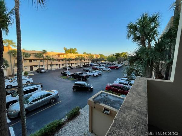 Kendall Acres West, 8415 SW 107th Ave #365W, Kendall, Florida 33173, image 2