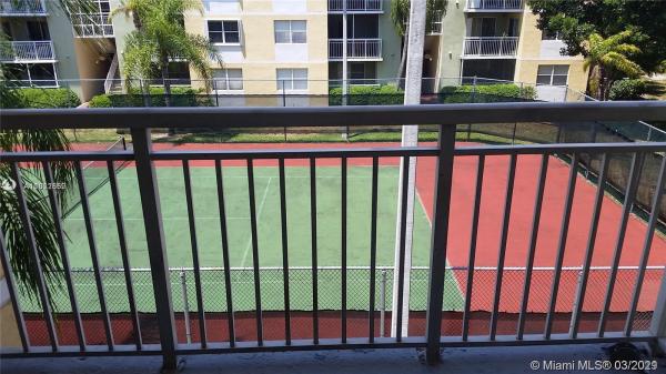 Le Club At Old Cutler, 8520 SW 212th St #306, Cutler Bay, Florida 33189, image 2