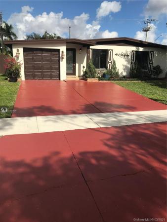 Palm Springs North Residential, 8251 NW 185th Ter, Palm Springs North, Florida 33015, image 2