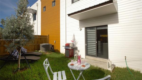 Alphaville, 957 NW 10th St, Florida City, Florida 33034, image 1