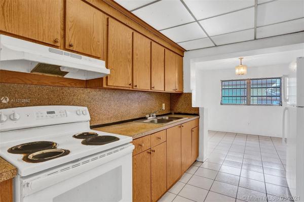 Commercial Liberty City, 1450 NW 74th St, Gladeview, Florida 33147, image 2