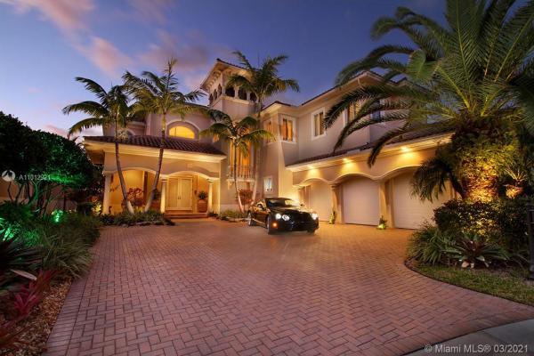 Harbor Pointe, 1270 Hatteras Ln, Hollywood, Florida 33019, image 2