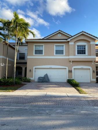 Silver Falls, 12460 SW 42nd St, Miramar, Florida 33027, image 2