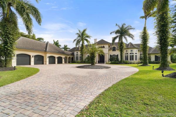 Landmark Ranch Estates, 16730 Berkshire Ct, Southwest Ranches, Florida 33331, image 2