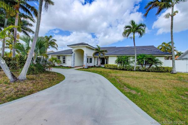 Alevir Estates, 15541 SW 163rd St, Richmond West, Florida 33187, image 2