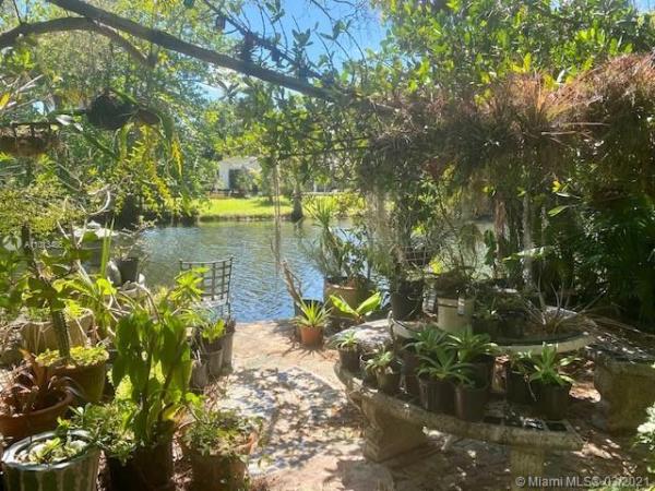 Sherwood Forest, 374 NE 85th St, El Portal, Florida 33138, image 2