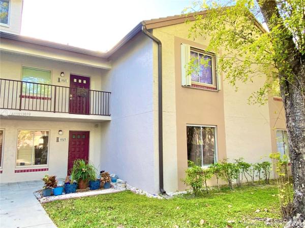 Parc Vista, 9305 SW 138th Pl, Kendall, Florida 33186, image 2