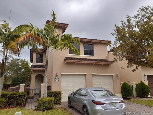 Trellis At Isles Of Bayshore, 22839 SW 88th Pl, Cutler Bay, Florida 33190, image 2