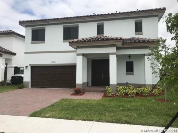 Bailes Commons, 23121 SW 114th Path, Princeton, Florida 33170, image 2