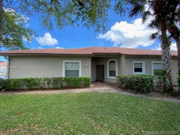 Mizner Pointe Of Boca Via Ancho, 8578 Via Serena, Boca Raton, Florida 33433, image 2