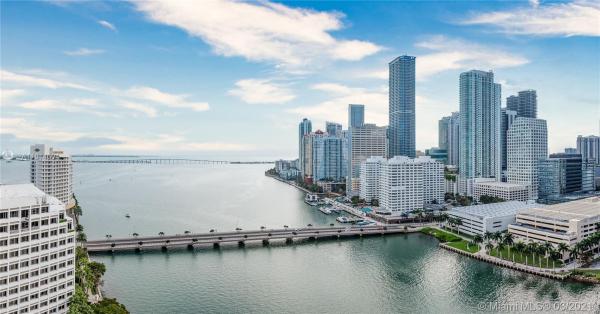 Courvoisier Courts, 701 Brickell Key Blvd #2403, Miami, Florida 33131, image 2