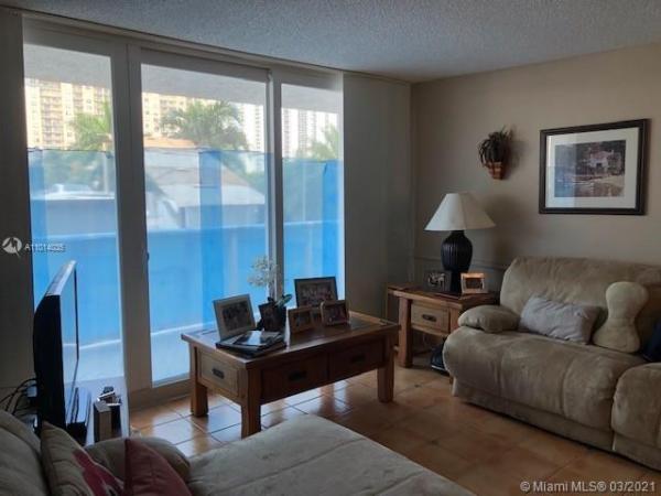 Arlen House East, Sunny Isles Beach, Florida 33160, image 2