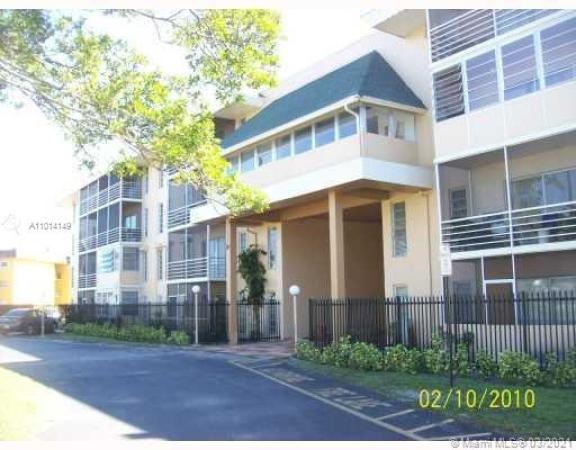 Town Square, 4848 NW 24th Ct #305, Lauderdale Lakes, Florida 33313, image 2