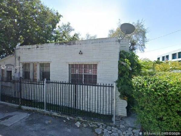 Emerald Court, 150 NE 63rd St, Miami, Florida 33138, image 2