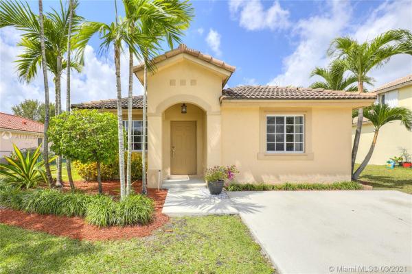 East Lake, 450 SE 30th Dr, Homestead, Florida 33033, image 2