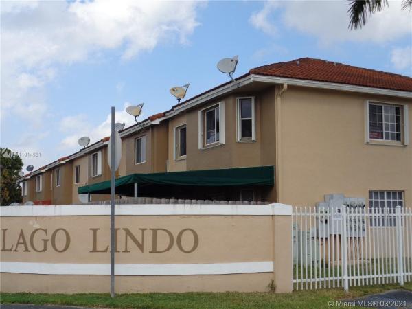 Lago Lindo Townvillas, Kendale Lakes, Florida 33183, image 2