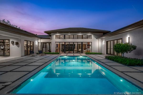 Palm Miami Heights, 5990 SW 80th St, South Miami, Florida 33143, image 2