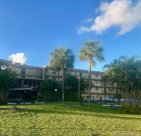 Isle Of Boca Dunes, 9355 SW 8th St #215, Boca Raton, Florida 33428, image 2